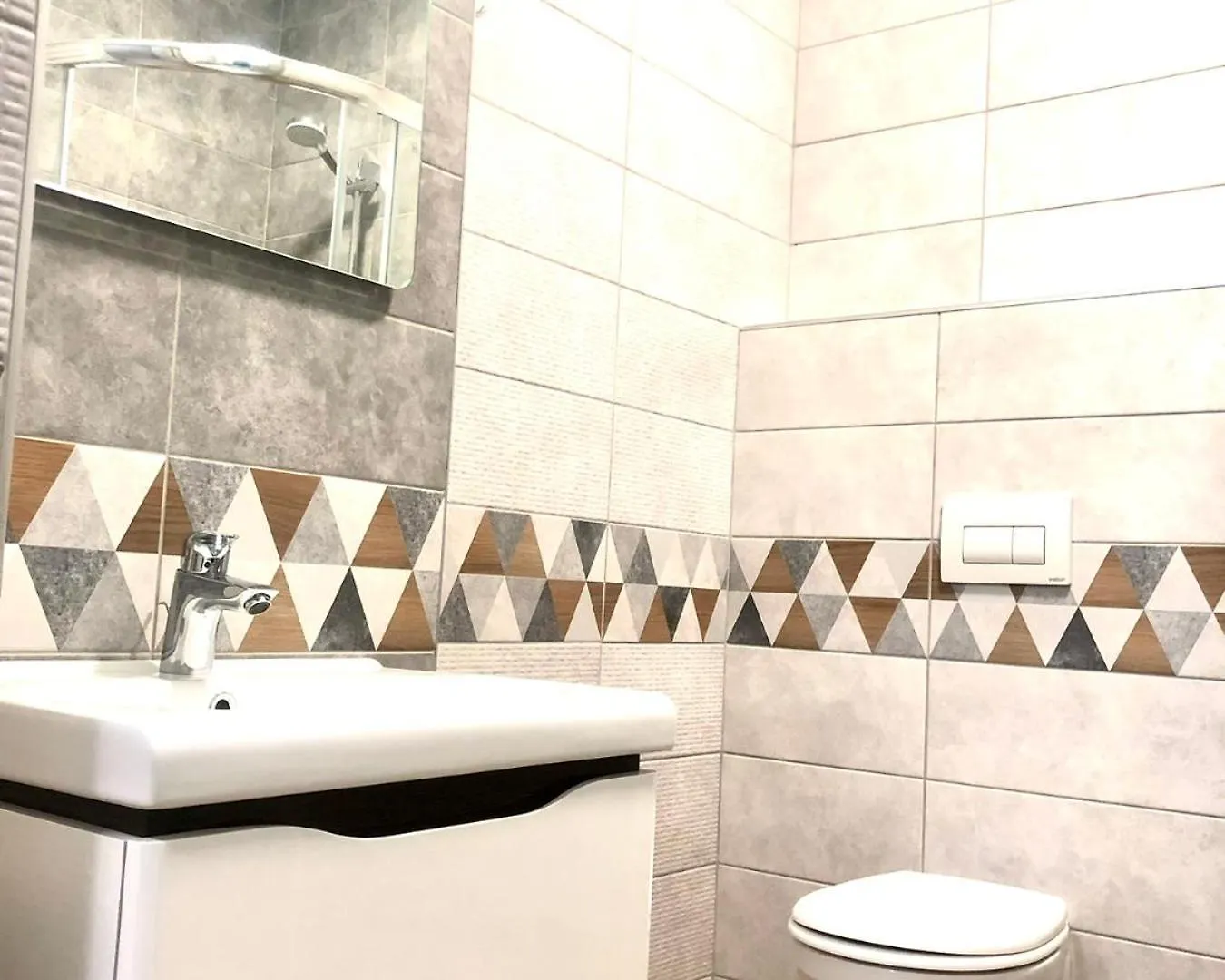 Osapart In A Complex Semycvit Lviv Apartment